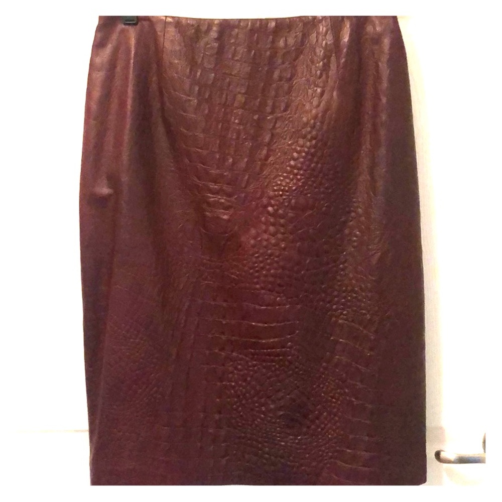 NWT Oscar by Oscar de la Renta Leather skirt